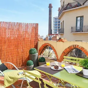 feelathome-center-apartments.catalonia-hotels.com/